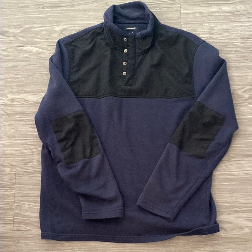 Eddie Bauer Navy and Black Pullover